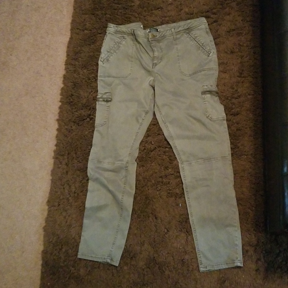 Jean's